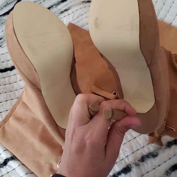 Shoe dazzle over the thigh tan corset laced high heel boots - Picture 2 of 3